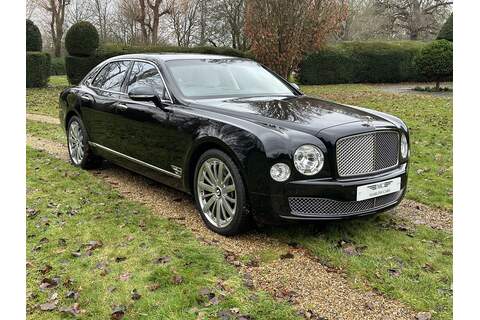 6.75 V8 Saloon 4dr Petrol Auto Euro 5 (505 bhp)