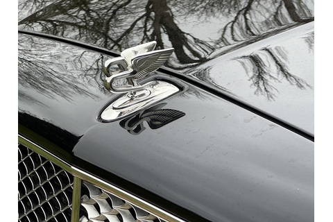 6.75 V8 Saloon 4dr Petrol Auto Euro 5 (505 bhp)