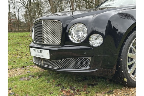 6.75 V8 Saloon 4dr Petrol Auto Euro 5 (505 bhp)