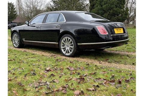 6.75 V8 Saloon 4dr Petrol Auto Euro 5 (505 bhp)