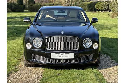 6.75 V8 Saloon 4dr Petrol Auto Euro 5 (505 bhp)