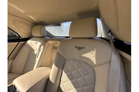 6.75 V8 Saloon 4dr Petrol Auto Euro 5 (505 bhp)