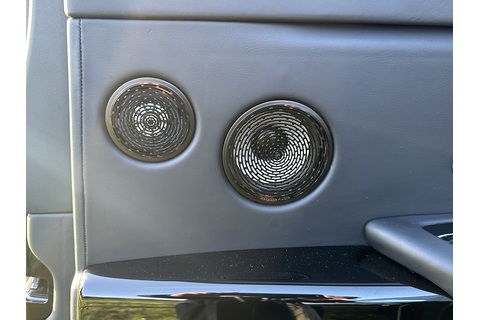 6.75 V12 SUV 5dr Petrol Auto 4WD Euro 6 (563 bhp)