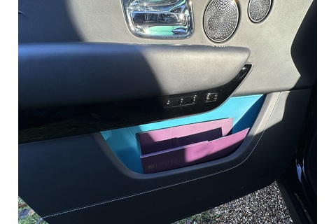 6.75 V12 SUV 5dr Petrol Auto 4WD Euro 6 (563 bhp)