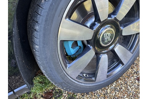 6.75 V12 SUV 5dr Petrol Auto 4WD Euro 6 (563 bhp)