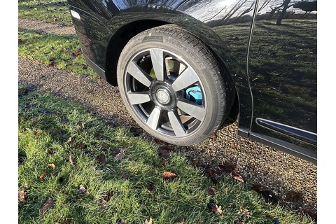 6.75 V12 SUV 5dr Petrol Auto 4WD Euro 6 (563 bhp)