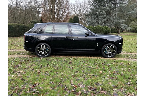 6.75 V12 SUV 5dr Petrol Auto 4WD Euro 6 (563 bhp)