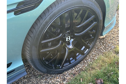 6.0 W12 GTC Supersports Convertible 2dr Petrol Auto 4WD Euro 6 (710 ps)