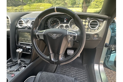 6.0 W12 GTC Supersports Convertible 2dr Petrol Auto 4WD Euro 6 (710 ps)
