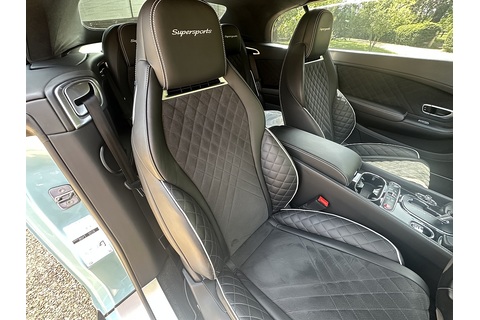 6.0 W12 GTC Supersports Convertible 2dr Petrol Auto 4WD Euro 6 (710 ps)