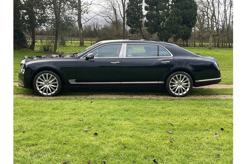 6.75 V8 Saloon 4dr Petrol Auto Euro 6 EWB (505 bhp)