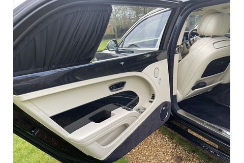 6.75 V8 Saloon 4dr Petrol Auto Euro 6 EWB (505 bhp)