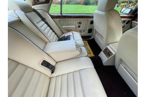 6.8 Saloon 4dr Petrol Automatic (458 g/km400bhp)