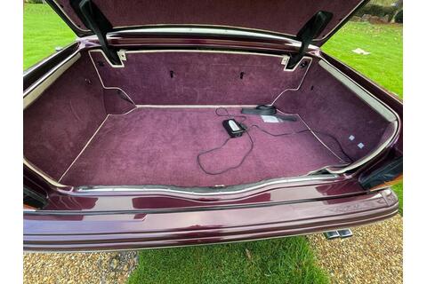 6.8 Saloon 4dr Petrol Automatic (458 g/km400bhp)