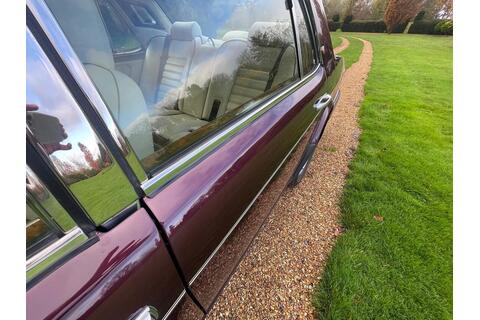 6.8 Saloon 4dr Petrol Automatic (458 g/km400bhp)