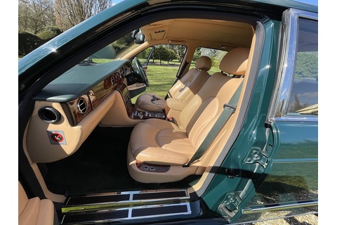 5.4 Saloon 4dr Petrol Automatic (405 g/km, 322 bhp)