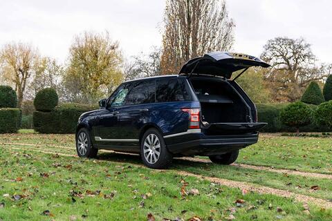  Estate 3.0 Automatic Petrol LHD