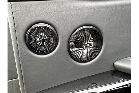 6.75 V12 SUV 5dr Petrol Auto 4WD Euro 6 (563 bhp)