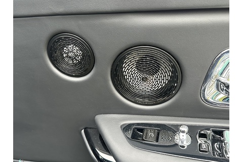 6.75 V12 SUV 5dr Petrol Auto 4WD Euro 6 (563 bhp)