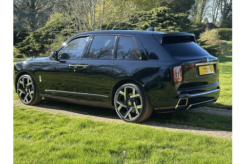 6.75 V12 SUV 5dr Petrol Auto 4WD Euro 6 (563 bhp)