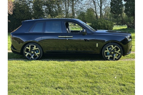 6.75 V12 SUV 5dr Petrol Auto 4WD Euro 6 (563 bhp)