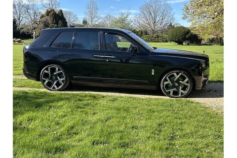 6.75 V12 SUV 5dr Petrol Auto 4WD Euro 6 (563 bhp)