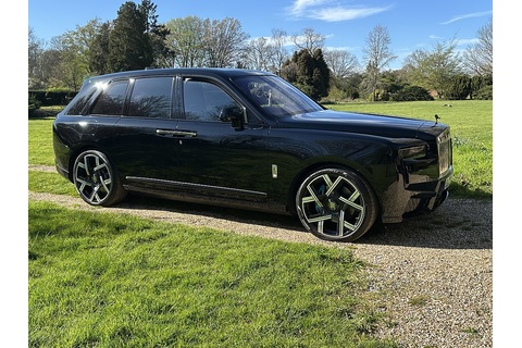 6.75 V12 SUV 5dr Petrol Auto 4WD Euro 6 (563 bhp)