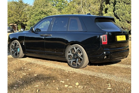 6.75 V12 SUV 5dr Petrol Auto 4WD Euro 6 (563 bhp)