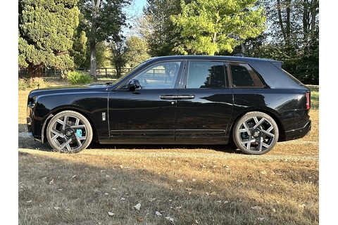 6.75 V12 SUV 5dr Petrol Auto 4WD Euro 6 (563 bhp)