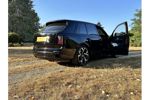 6.75 V12 SUV 5dr Petrol Auto 4WD Euro 6 (563 bhp)