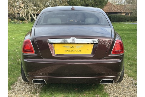 6.6 V12 Saloon 4dr Petrol Auto Euro 5 (563 bhp)