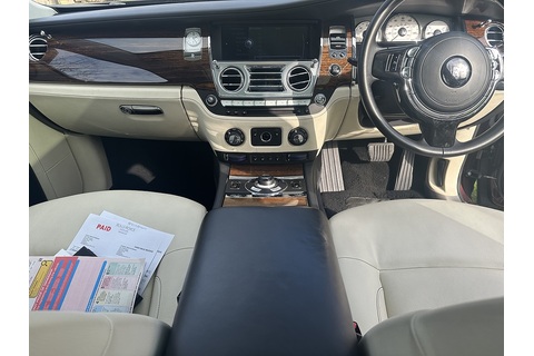6.6 V12 Saloon 4dr Petrol Auto Euro 5 (563 bhp)