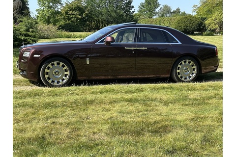 6.6 V12 Saloon 4dr Petrol Auto Euro 5 (563 bhp)