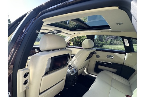 6.6 V12 Saloon 4dr Petrol Auto Euro 5 (563 bhp)