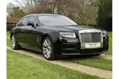 6.75 V12 Saloon 4dr Petrol Auto 4WD Euro 6 (EWB, 4 Seat) (571 ps)