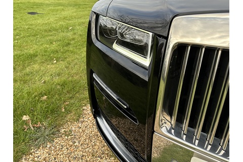 6.75 V12 Saloon 4dr Petrol Auto 4WD Euro 6 (EWB, 4 Seat) (571 ps)