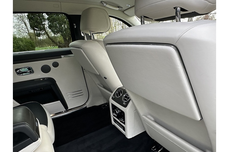 Rolls-Royce Ghost EWB V12 - U355