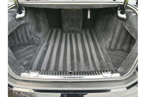 6.75 V12 Saloon 4dr Petrol Auto 4WD Euro 6 (EWB, 4 Seat) (571 ps)