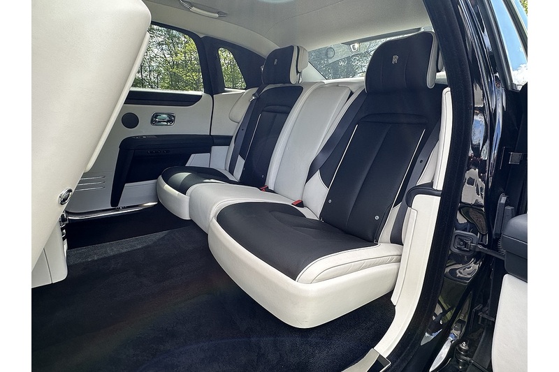 Rolls-Royce Ghost EWB V12 - U355