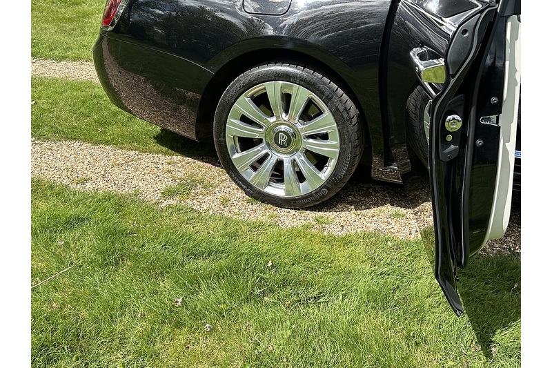 Rolls-Royce Ghost EWB V12 - U355