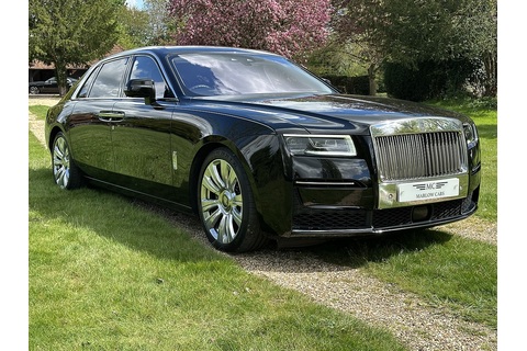 6.75 V12 Saloon 4dr Petrol Auto 4WD Euro 6 (EW 5 Seat) (571 ps)