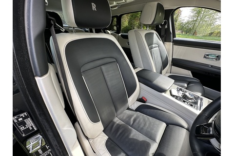6.75 V12 Saloon 4dr Petrol Auto 4WD Euro 6 (EW 5 Seat) (571 ps)