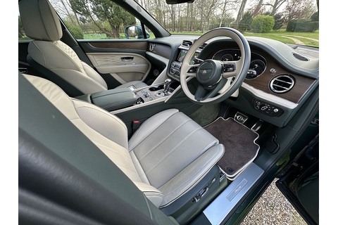 4.0 V8 Azure EWB SUV 5dr Petrol Auto 4WD Euro 6 (s/s) (550 ps)