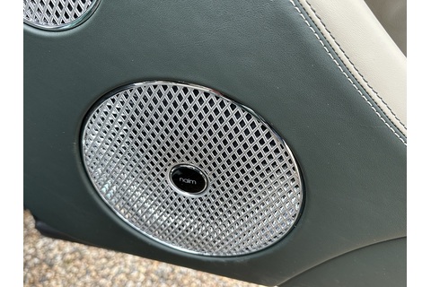 4.0 V8 Azure EWB SUV 5dr Petrol Auto 4WD Euro 6 (s/s) (550 ps)