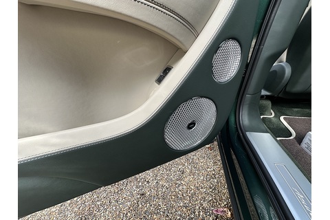 4.0 V8 Azure EWB SUV 5dr Petrol Auto 4WD Euro 6 (s/s) (550 ps)