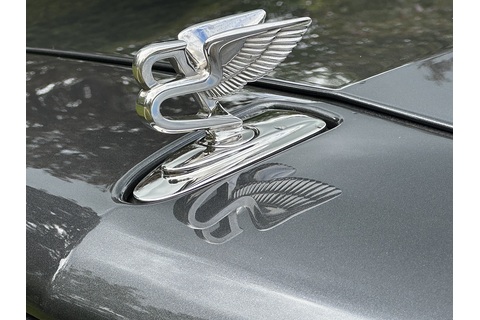 6.75 V8 Speed Saloon 4dr Petrol Auto Euro 6 (530 bhp)