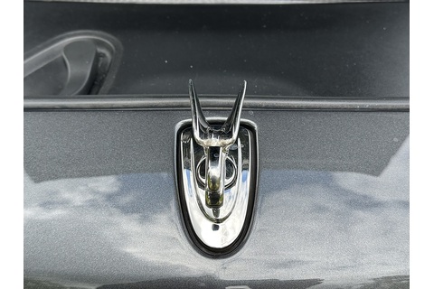 6.75 V8 Speed Saloon 4dr Petrol Auto Euro 6 (530 bhp)