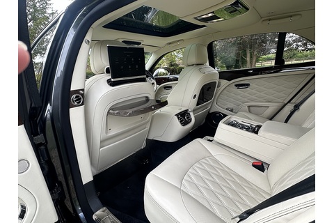 6.75 V8 Speed Saloon 4dr Petrol Auto Euro 6 (530 bhp)