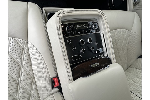 6.75 V8 Speed Saloon 4dr Petrol Auto Euro 6 (530 bhp)