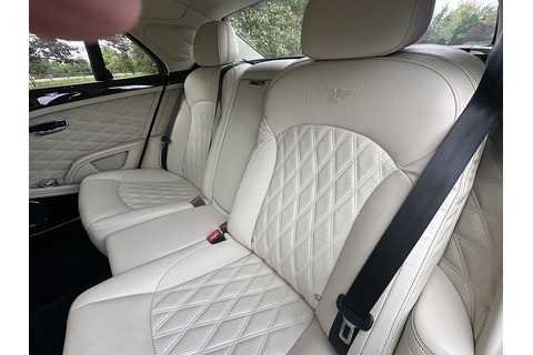 6.75 V8 Speed Saloon 4dr Petrol Auto Euro 6 (530 bhp)